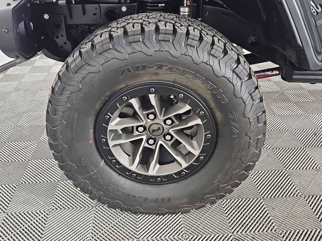 2024 Jeep Wrangler Rubicon 392