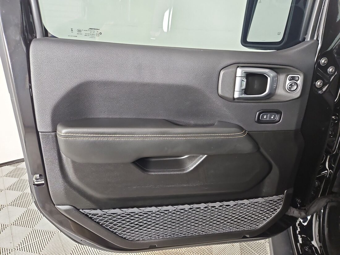 2024 Jeep Wrangler Rubicon 392